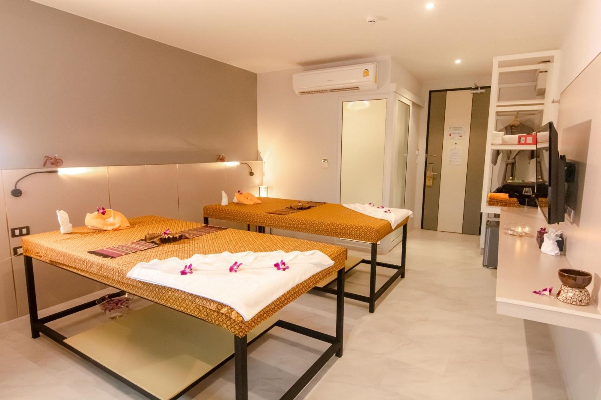 Tour De Phuket Hotel - Sha Plus Таланг Екстер'єр фото