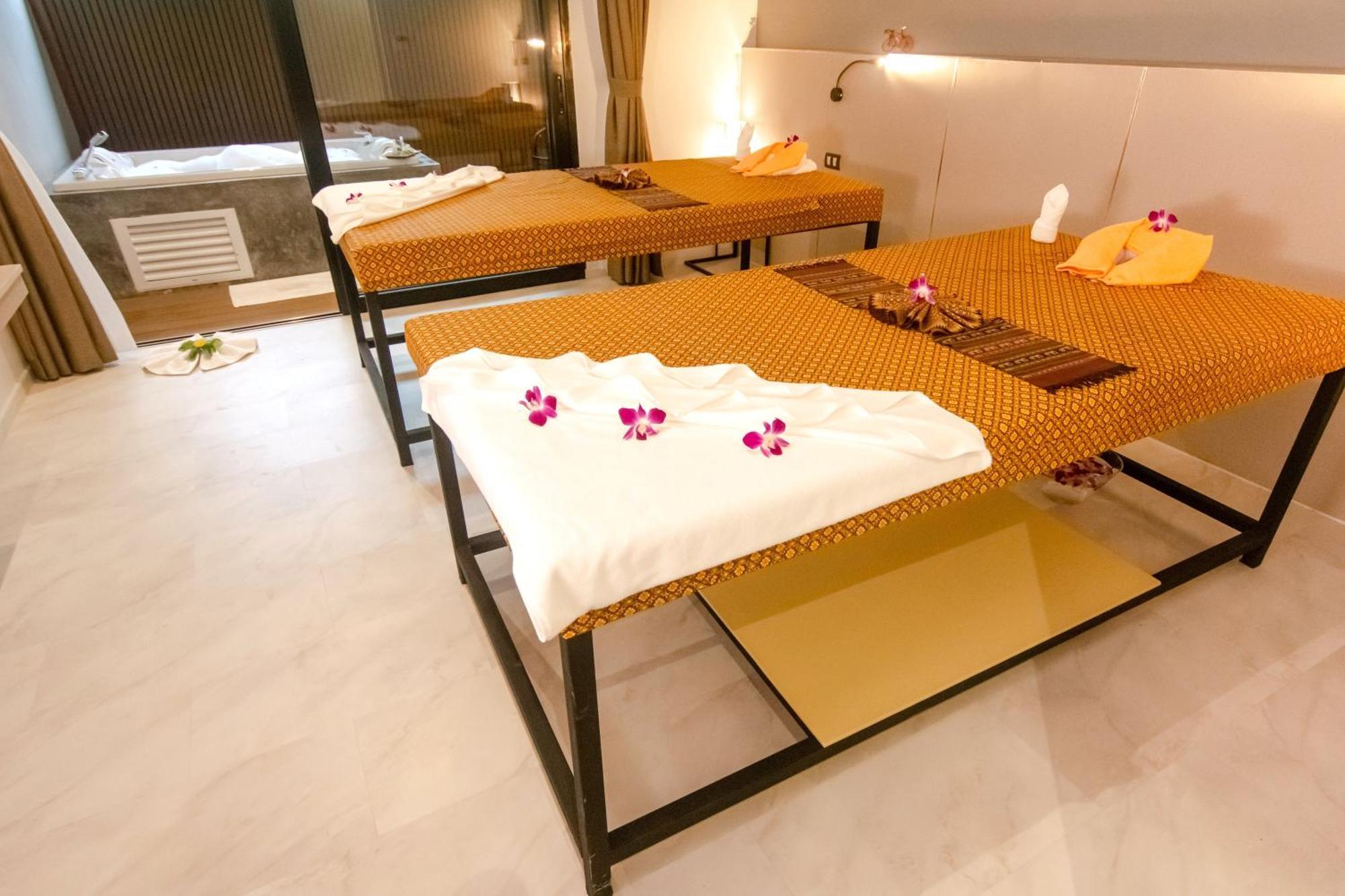 Tour De Phuket Hotel - Sha Plus Таланг Екстер'єр фото